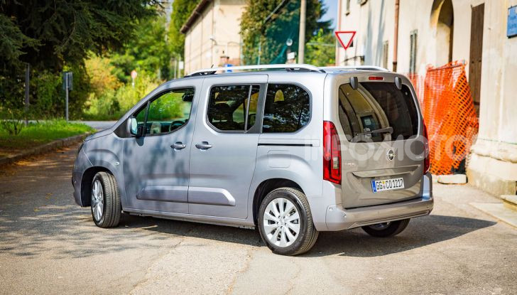 Opel Combo Life: tecnologia, sicurezza e spazio in abbondanza - Foto 34 di 37