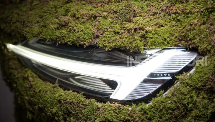 Volvo si elettrifica acquistando FreeWire Technologies - Foto 2 di 16