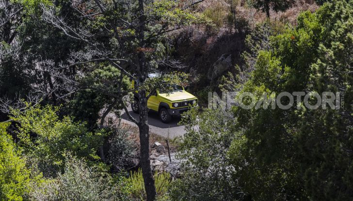 Prova nuova Suzuki Jimny 2018: il fuoristrada senza limiti Made in Japan - Foto 25 di 31