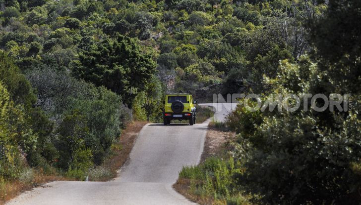 Prova nuova Suzuki Jimny 2018: il fuoristrada senza limiti Made in Japan - Foto 28 di 31