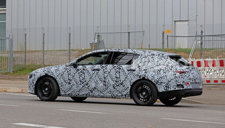 Mercedes Benz CLA Shooting Brake 2020 prime informazioni tecniche - Foto 7 di 9