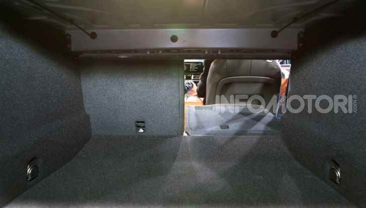 BMW Serie 8 Coupè 2018 al debutto con 530 CV - Foto 13 di 36