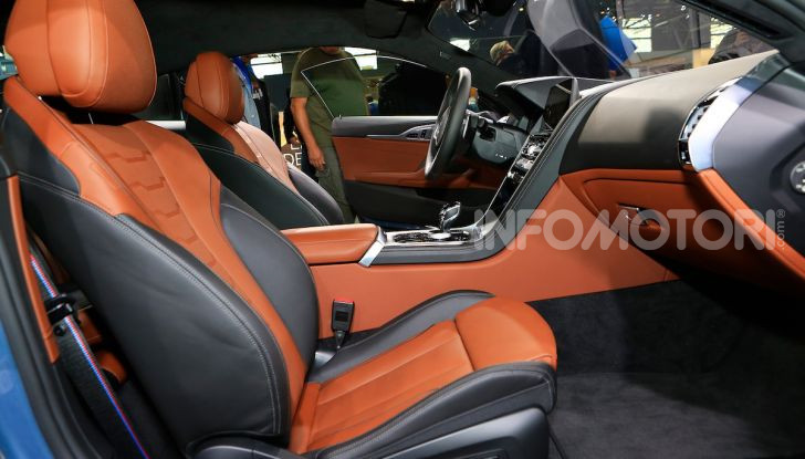 BMW Serie 8 Coupè 2018 al debutto con 530 CV - Foto 16 di 36