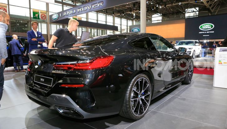 BMW Serie 8 Coupè 2018 al debutto con 530 CV - Foto 33 di 36