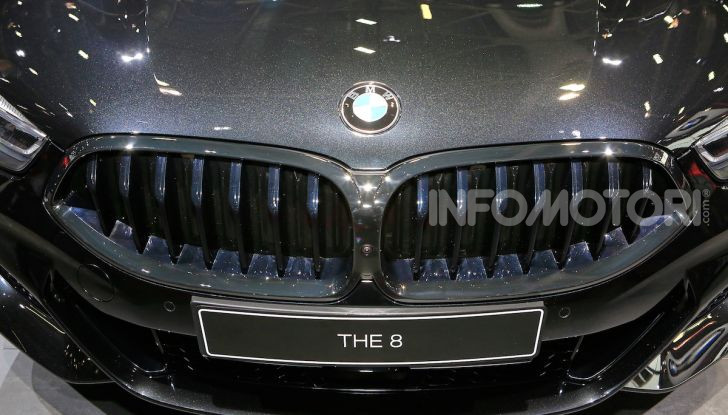 BMW Serie 8 Coupè 2018 al debutto con 530 CV - Foto 34 di 36