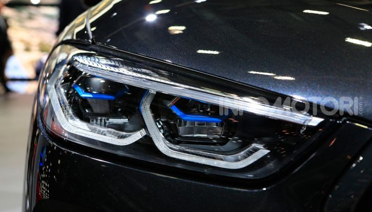 BMW Serie 8 Coupè 2018 al debutto con 530 CV - Foto 35 di 36