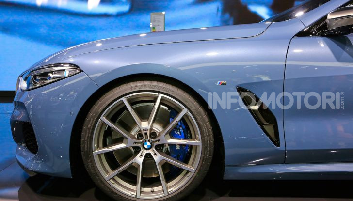 BMW Serie 8 Coupè 2018 al debutto con 530 CV - Foto 4 di 36