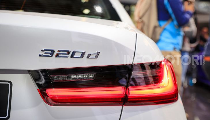 Nuova BMW Serie 3, la berlina dell’elica pronta al debutto - Foto 7 di 35