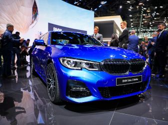 Nuova BMW Serie 3, la berlina dell’elica pronta al debutto