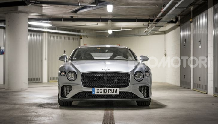 Nuova Bentley Continental GT 2018: la prova della Gran Turismo perfetta - Foto 3 di 48