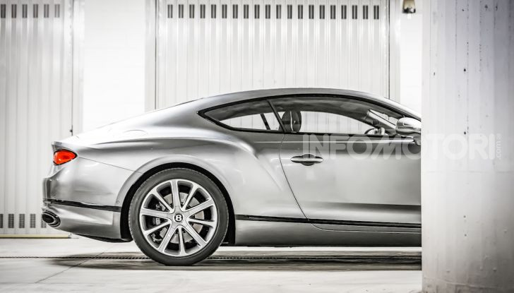 Nuova Bentley Continental GT 2018: la prova della Gran Turismo perfetta - Foto 9 di 48