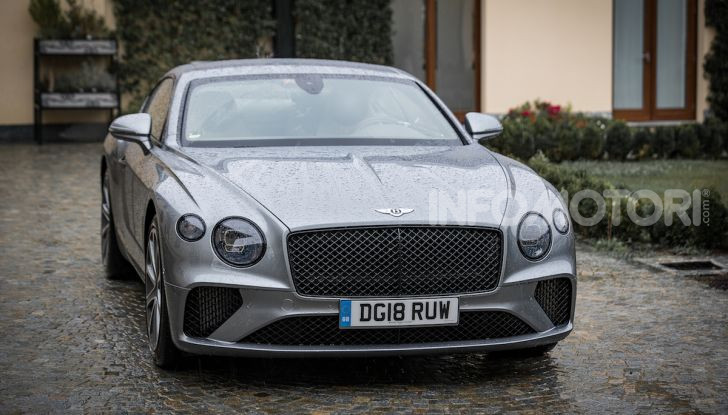 Nuova Bentley Continental GT 2018: la prova della Gran Turismo perfetta - Foto 23 di 48