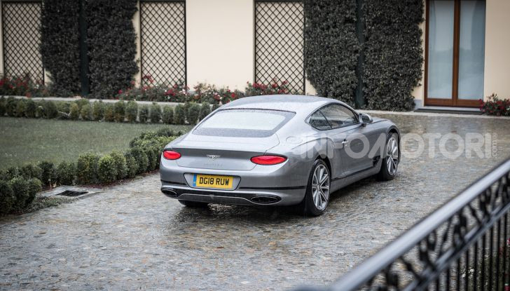 Nuova Bentley Continental GT 2018: la prova della Gran Turismo perfetta - Foto 25 di 48