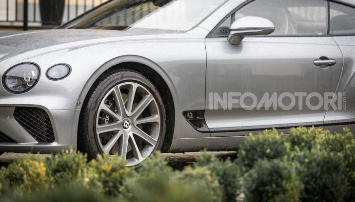 Nuova Bentley Continental GT 2018: la prova della Gran Turismo perfetta - Foto 30 di 48