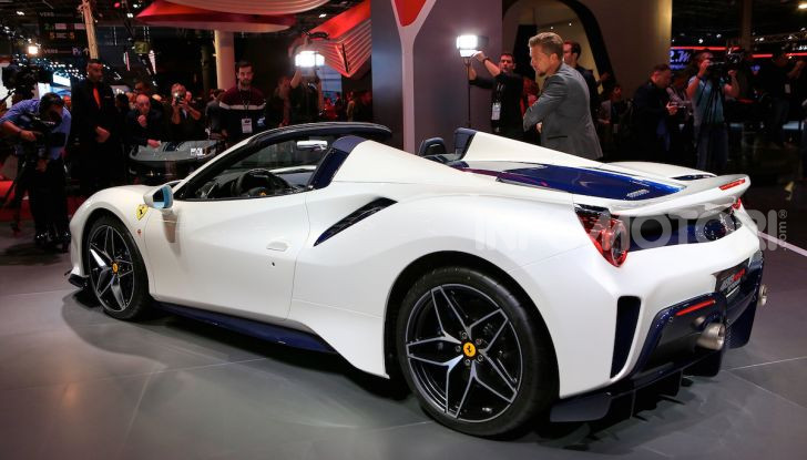 Ferrari 488 Pista Spider - Foto 8 di 10