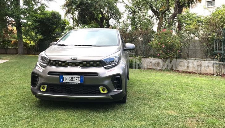 Kia Picanto X Line, prova su strada, prezzi e consumi - Foto 12 di 18