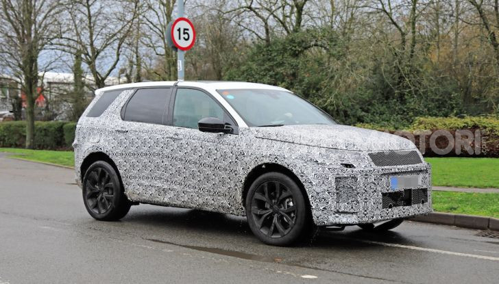 Land Rover Discovery Sport 2020: facelift ibrido ad alta tecnologia - Foto 10 di 29
