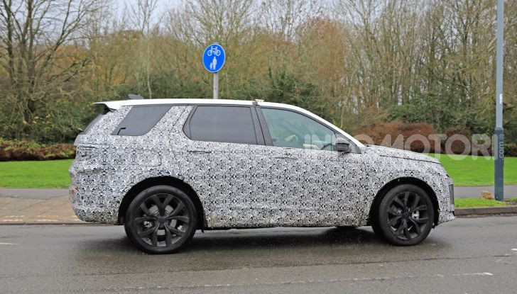 Land Rover Discovery Sport 2020: facelift ibrido ad alta tecnologia - Foto 12 di 29
