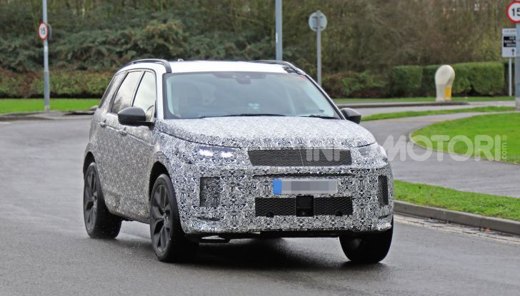 Land Rover Discovery Sport 2020: facelift ibrido ad alta tecnologia - Foto 1 di 29