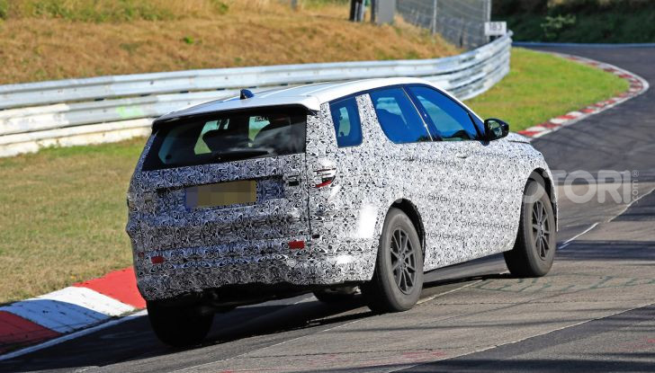 Land Rover Discovery Sport 2020: facelift ibrido ad alta tecnologia - Foto 18 di 29