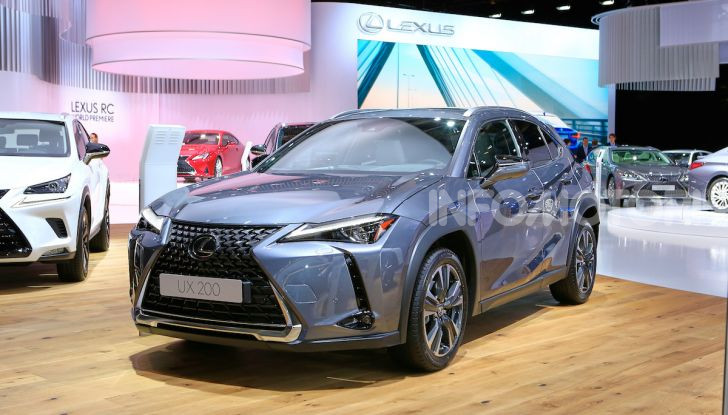 Lexus UX 2018, il crossover cittadino del marchio nipponico - Foto 3 di 13