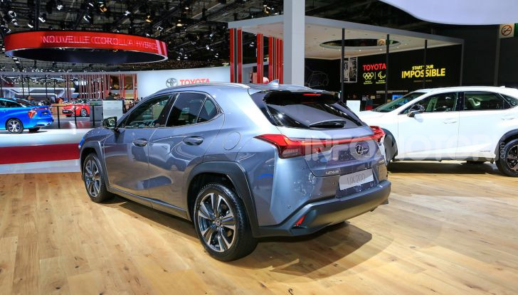 Lexus UX 2018, il crossover cittadino del marchio nipponico - Foto 7 di 13