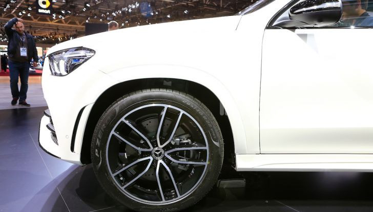 Mercedes-Benz GLE 2019: nuovi motori, tecnologia di riferimento e comfort superlativo - Foto 20 di 24