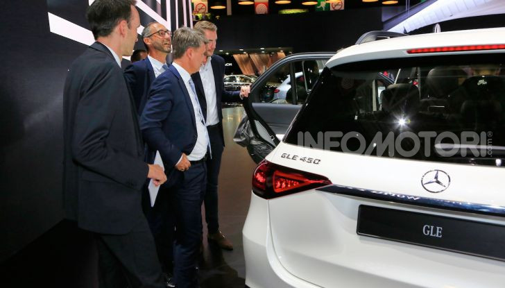 Mercedes-Benz GLE 2019: nuovi motori, tecnologia di riferimento e comfort superlativo - Foto 9 di 24