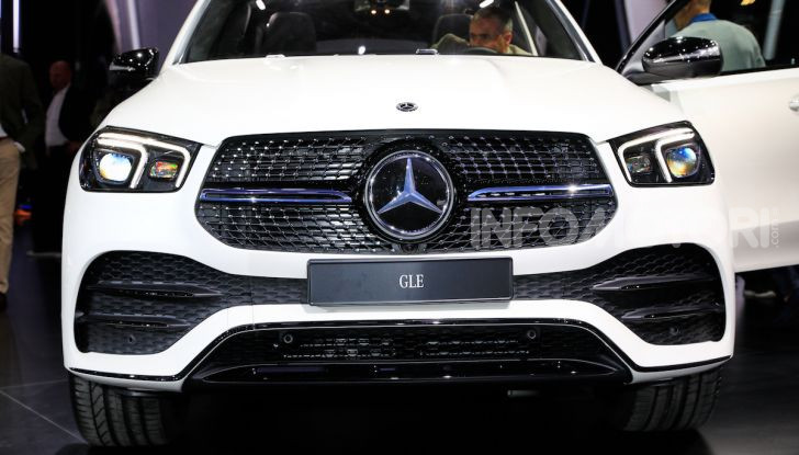 Mercedes-Benz GLE 2019: nuovi motori, tecnologia di riferimento e comfort superlativo - Foto 2 di 24