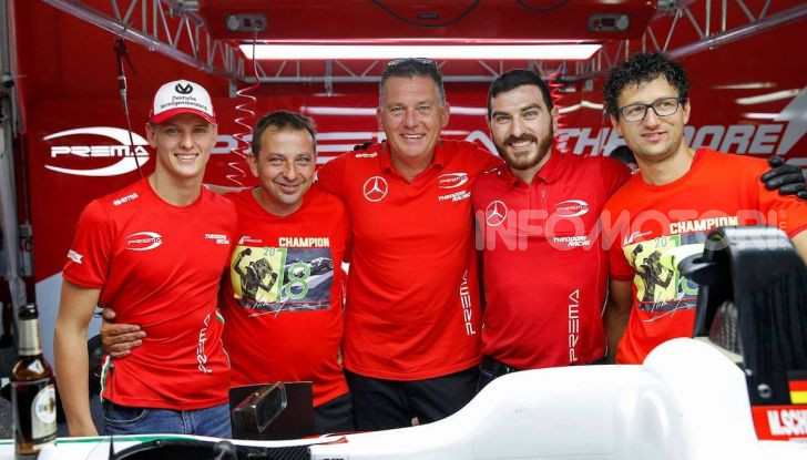 Mick Schumacher debutta in Formula 1 con la Ferrari SF90 - Foto 27 di 28