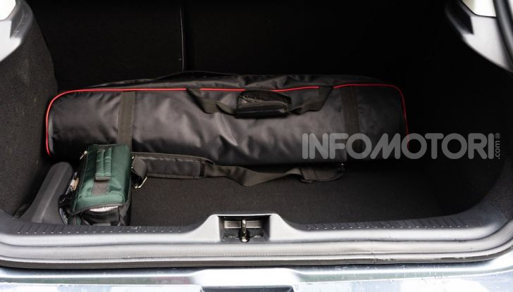 Renault Clio Duel 2018: Prova su strada della best-seller italiana con 90 CV - Foto 20 di 36