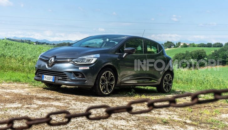 Renault Clio Duel 2018: Prova su strada della best-seller italiana con 90 CV - Foto 27 di 36