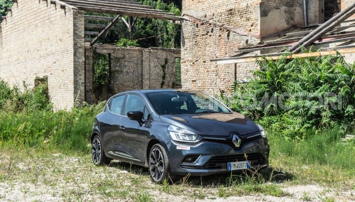 Renault Clio Duel 2018: Prova su strada della best-seller italiana con 90 CV - Foto 36 di 36