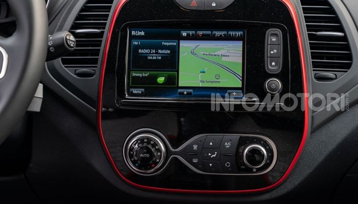 Renault Captur Tokyo Edition: l’auto che si compra sui social con Garage Italia - Foto 16 di 38