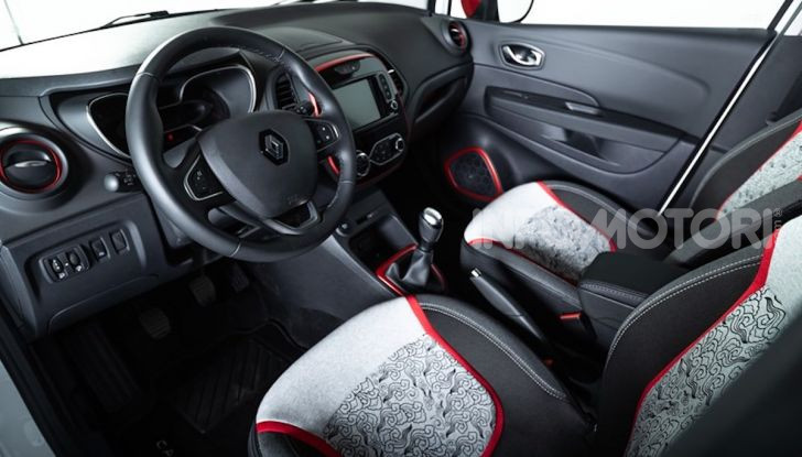 Renault Captur Tokyo Edition: l’auto che si compra sui social con Garage Italia - Foto 5 di 38