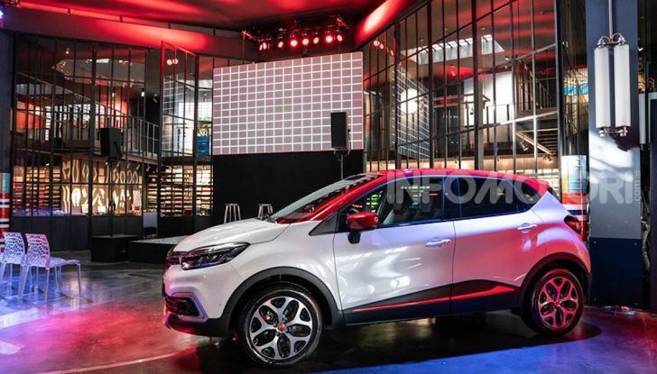 Renault Captur Tokyo Edition: l’auto che si compra sui social con Garage Italia - Foto 2 di 38