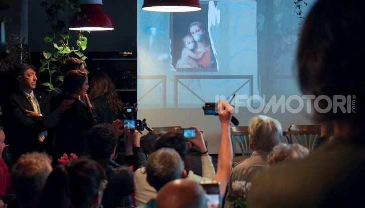 Roma, Il murales di Iena Cruz pulisce l’aria grazie a vernice AirLite - Foto 16 di 21