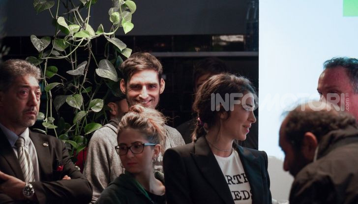 Roma, Il murales di Iena Cruz pulisce l’aria grazie a vernice AirLite - Foto 12 di 21