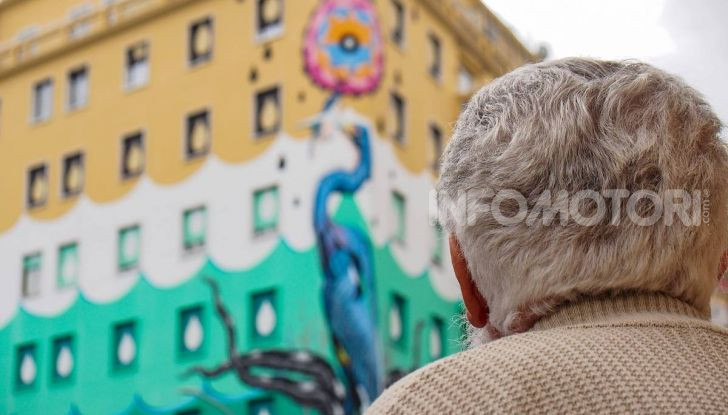 Roma, Il murales di Iena Cruz pulisce l’aria grazie a vernice AirLite - Foto 10 di 21