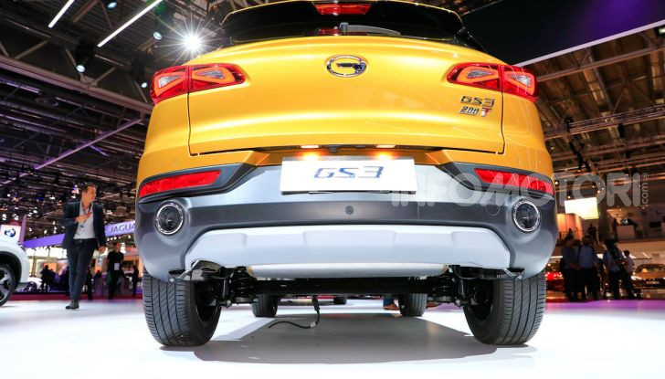 Auto premium con scarichi finti: una panoramica completa da Parigi 2018 - Foto 9 di 27