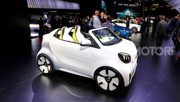 Smart forease, city car open air su base smart EQ fortwo cabrio - Foto 13 di 20