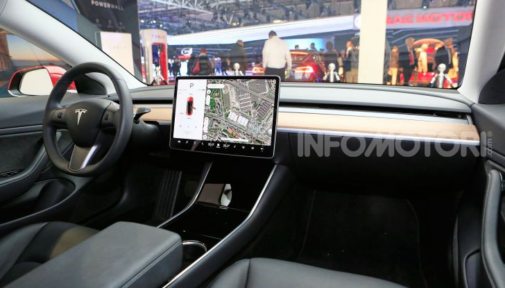 Tesla Model 3 é l’auto più venduta negli USA - Foto 20 di 26
