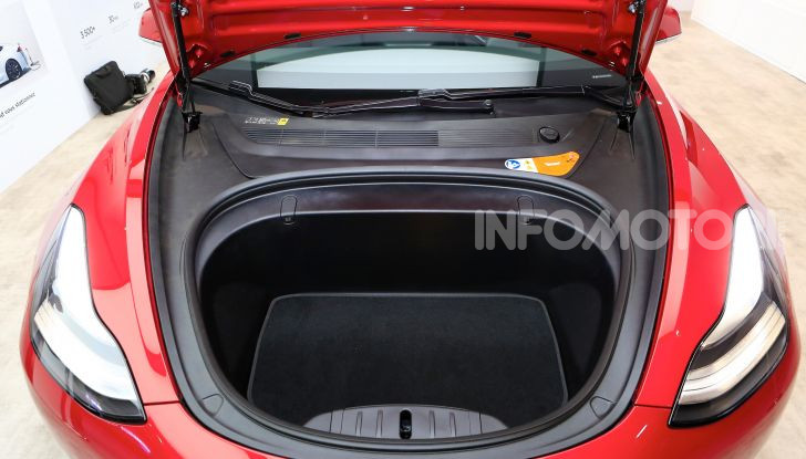 Tesla Model 3 é l’auto più venduta negli USA - Foto 25 di 26