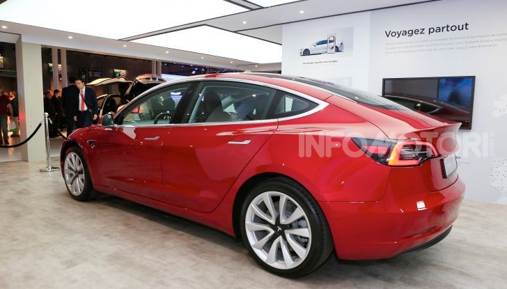Tesla Model 3 é l’auto più venduta negli USA - Foto 2 di 26