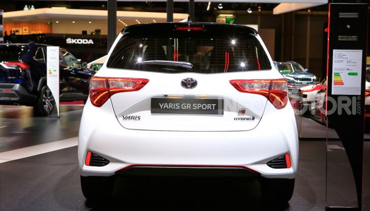 Toyota Yaris GR Sport - Foto 6 di 10