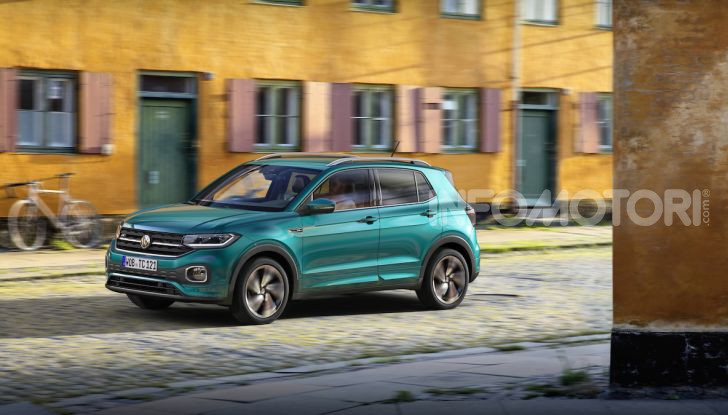 Volkswagen T-Cross 2019: il crossover entry-level su base Polo - Foto 6 di 12
