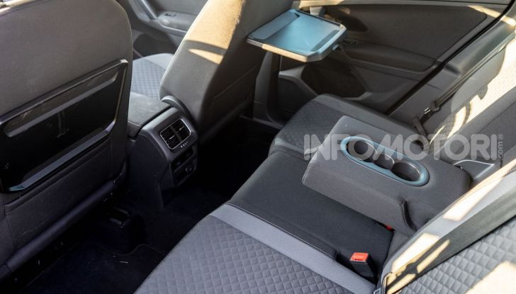 Prova Volkswagen Tiguan 2018: il SUV comodo, spazioso e veloce - Foto 27 di 38