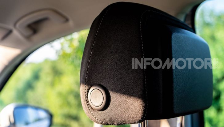 Prova Volkswagen Tiguan 2018: il SUV comodo, spazioso e veloce - Foto 32 di 38