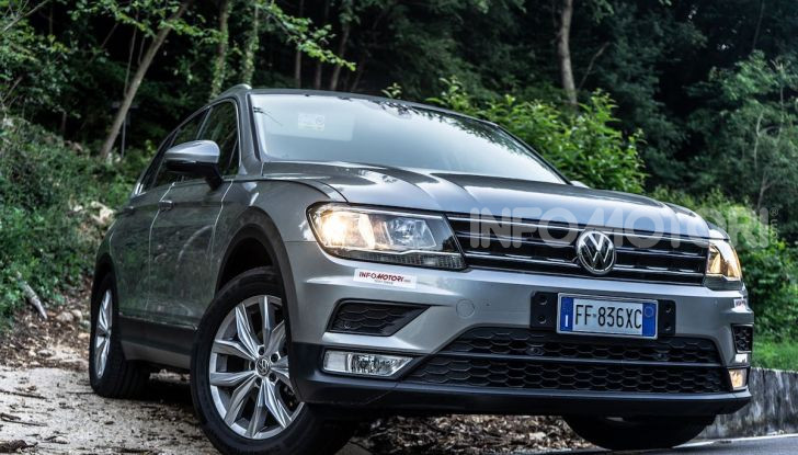 Prova Volkswagen Tiguan 2018: il SUV comodo, spazioso e veloce - Foto 11 di 38