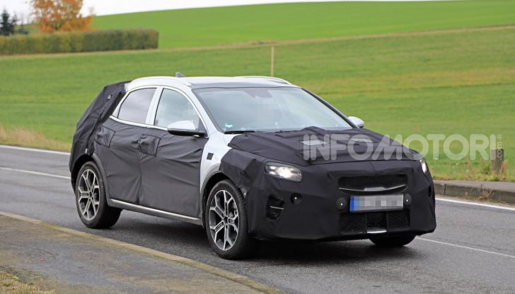 Kia Xceed: come sarà il nuovo mini SUV coreano - Foto 28 di 31